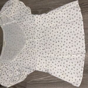 Brandy Melville White Floral Blouse